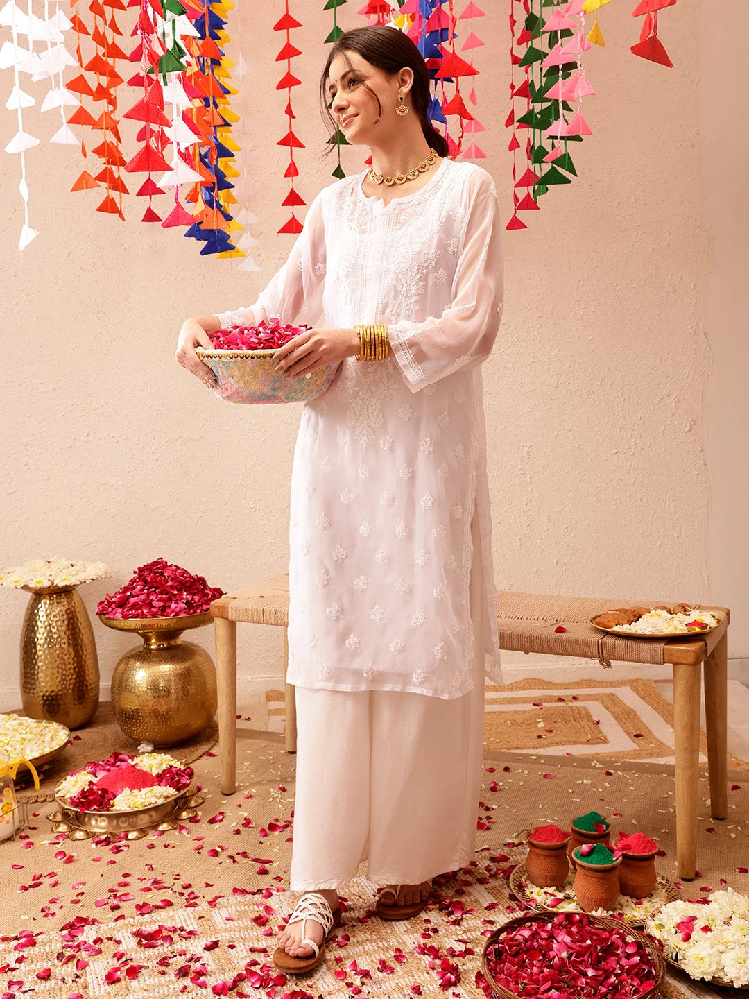 Ada Hand Embroidered White Georgette Lucknowi Chikankari Straight Kurta With Slip A138791