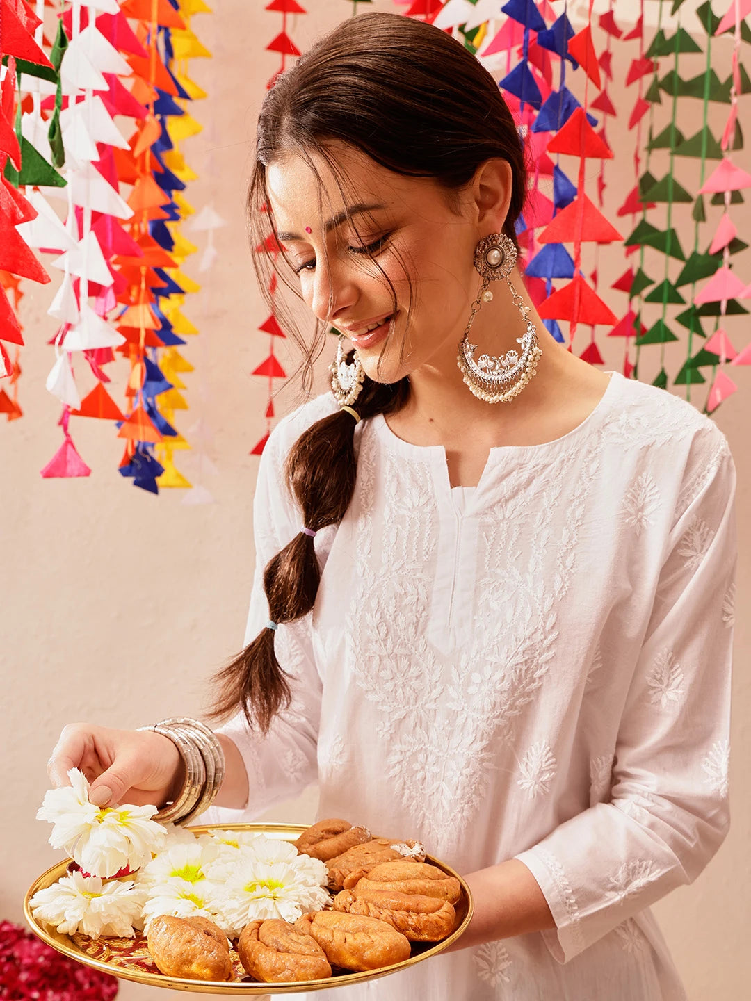 Ada Hand Embroidered White Cotton Lucknowi Chikankari Top A100385