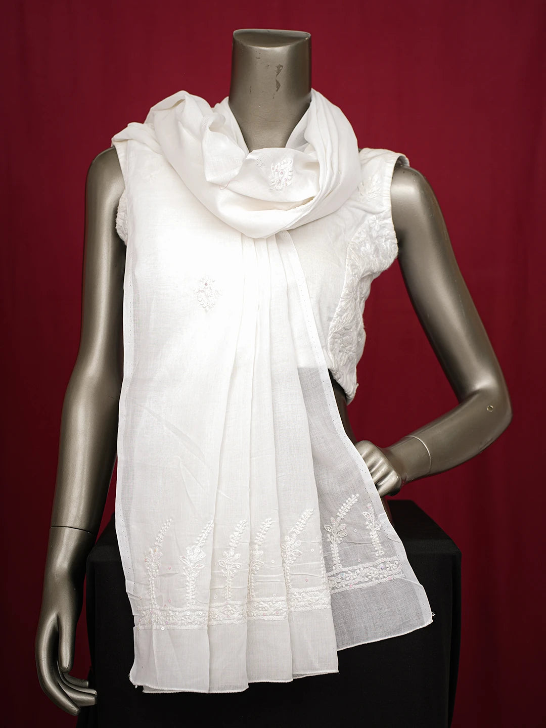 Ada Hand Embroidered White Cotton Lucknowi Chikankari Dupatta With Sequinned Work 01A515868