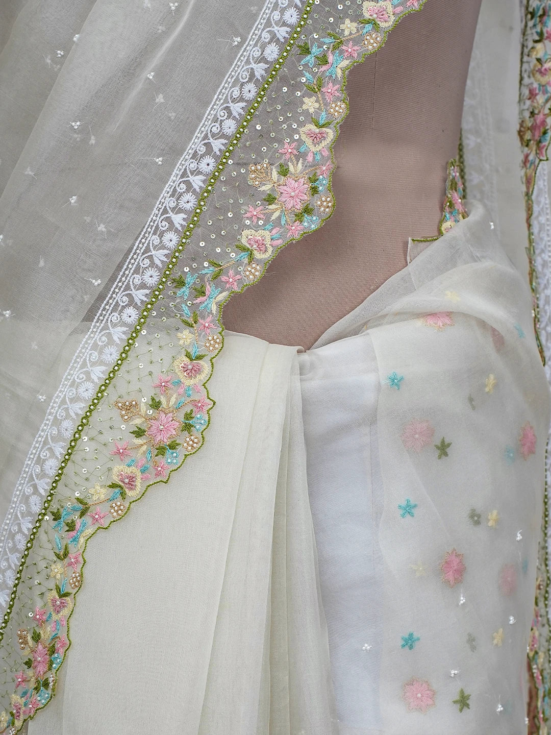 Ada Hand Embroidered White Organza Lucknowi Chikankari Saree and Blouse With Pearl Work 01A713803