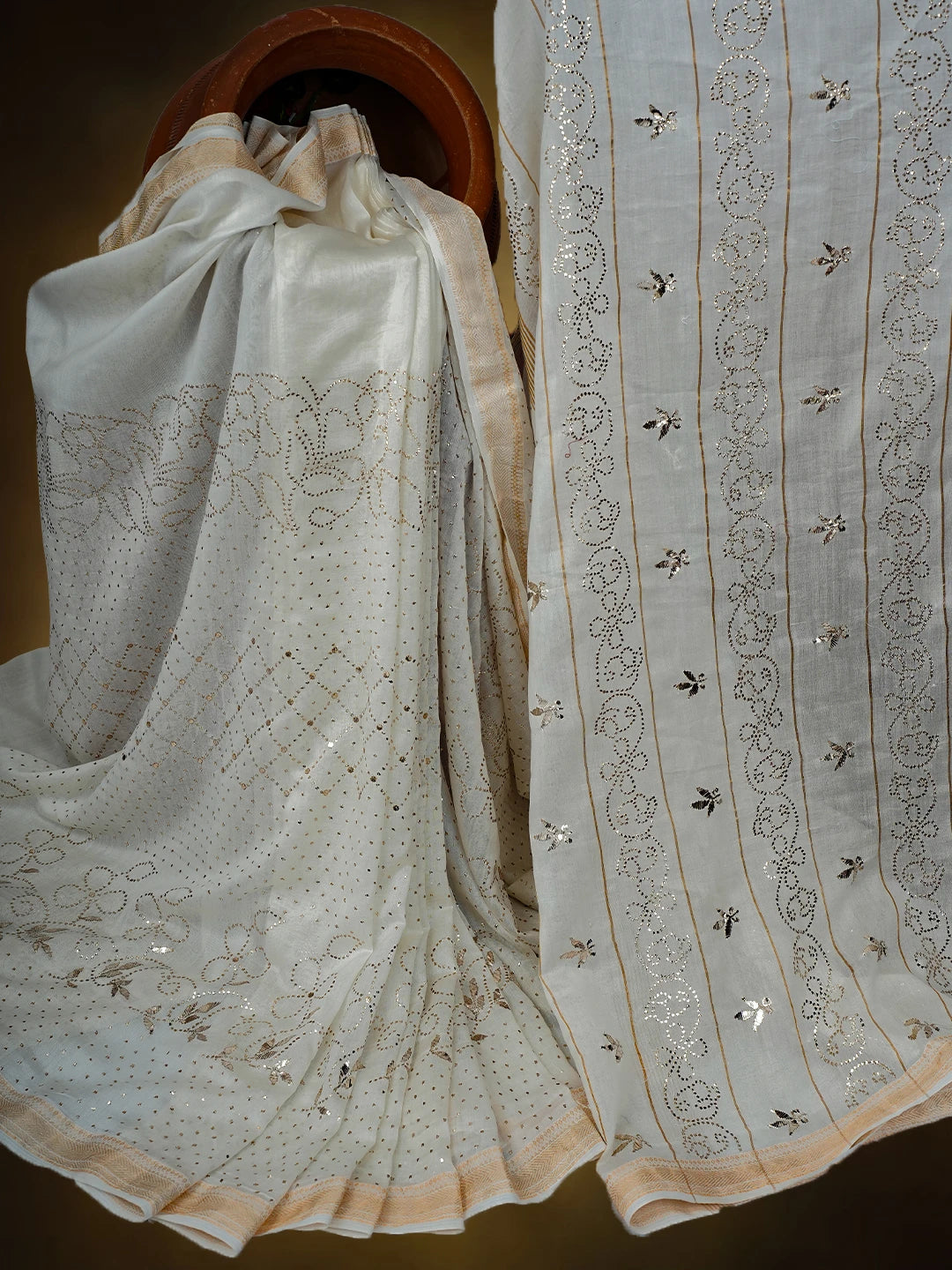 Ada Hand Embroidered White Chanderi Lucknowi Chikankari Saree and Blouse With Mukaish Work 01A683270