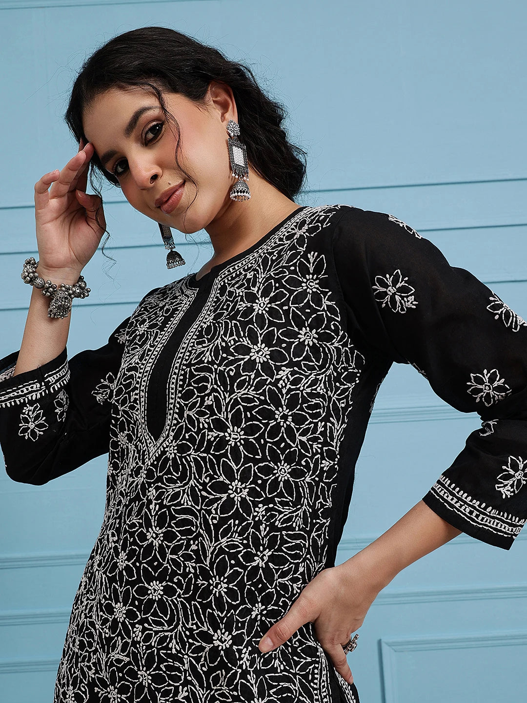 Ada Hand Embroidered Black Cotton Lucknowi ChikankarI Straight Kurta A411304