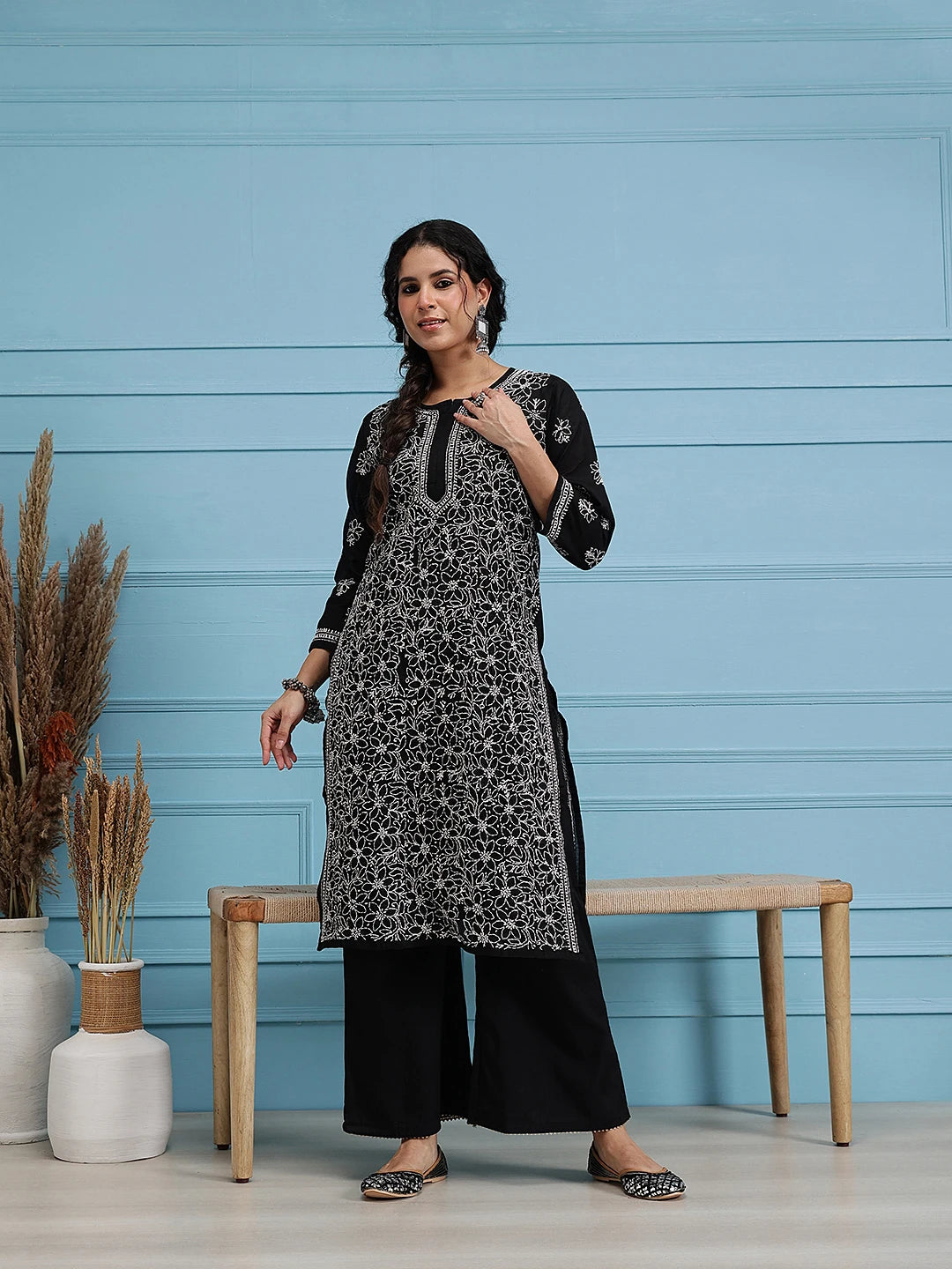 Ada Hand Embroidered Black Cotton Lucknowi ChikankarI Straight Kurta A411304