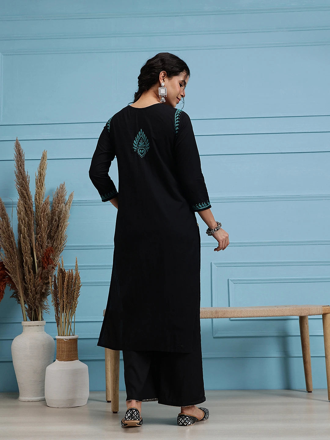 Ada Hand Embroidered Black Cotton Lucknowi Chikankari Straight Kurta A411768