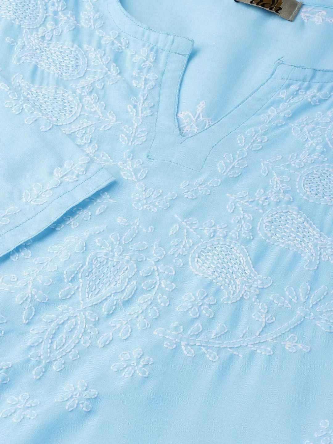 Ada Hand Embroidered Blue Cotton Lucknowi Chikankari Straight Kurti A534613