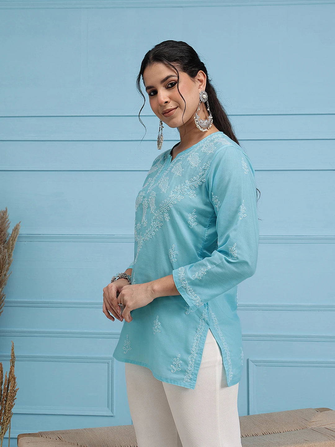 Ada Hand Embroidered Blue Cotton Lucknowi Chikankari Straight Kurti A534613