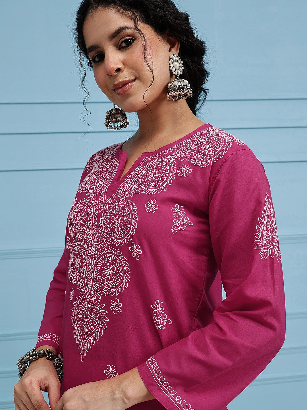 Ada Hand Embroidered Magenta Cotton Lucknowi Chikankari Straight Kurta A100349