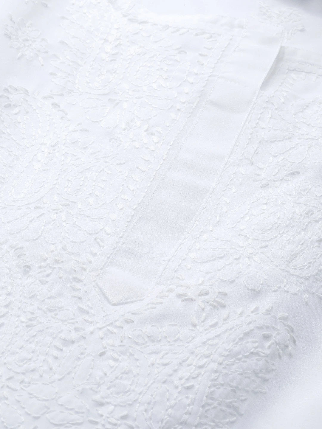 Ada Hand Embroidered White Cotton Lucknowi Chikankari Straight Kurta A100292
