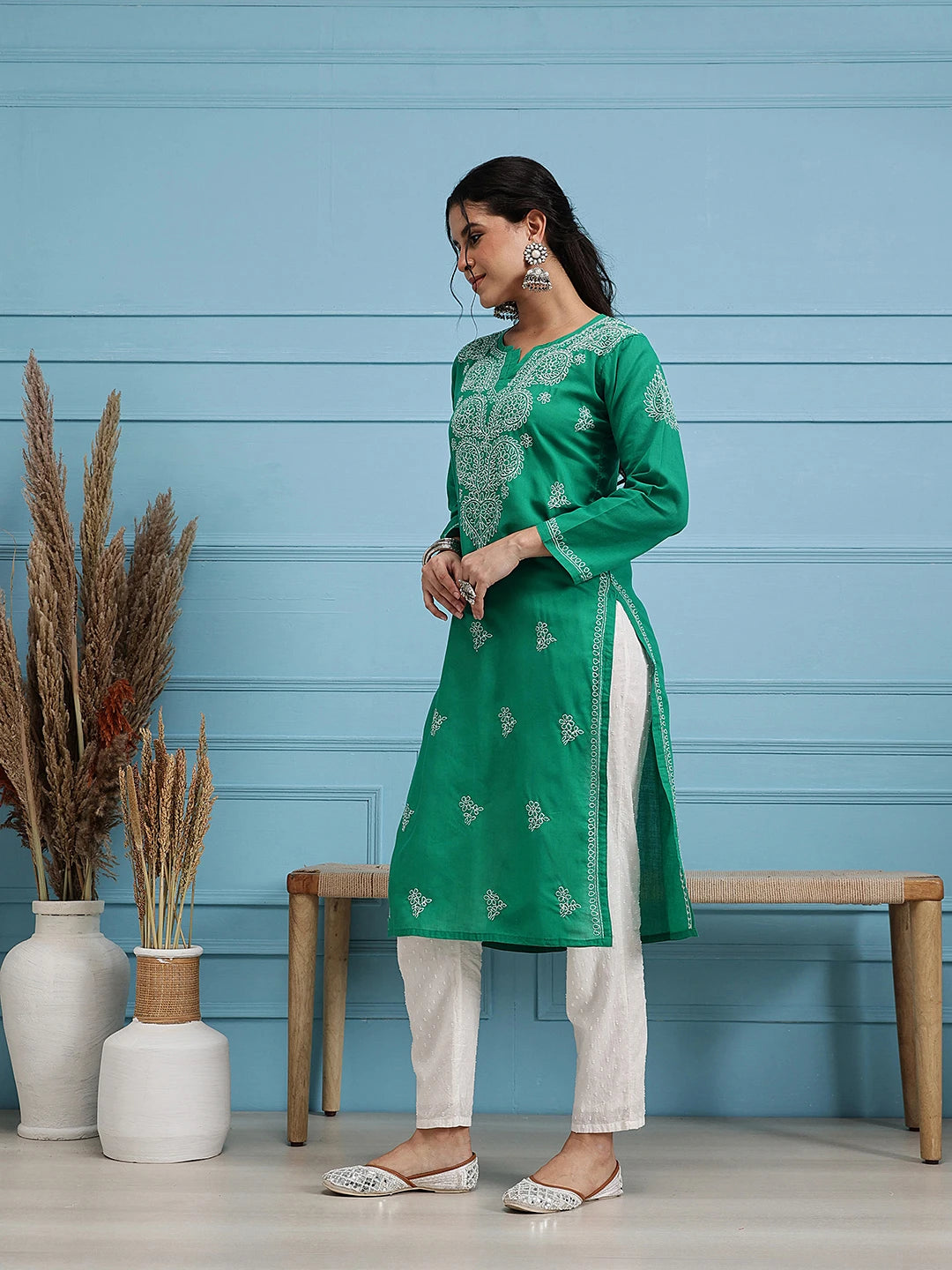 Ada Hand Embroidered Green Cotton Lucknowi Chikankari Straight Kurta A411311