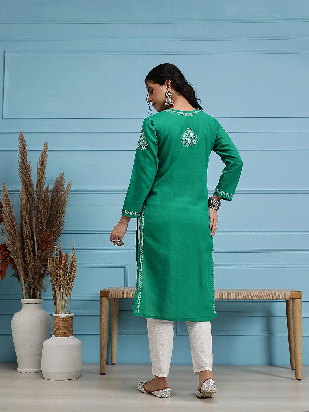 Ada Hand Embroidered Green Cotton Lucknowi Chikankari Straight Kurta A411311