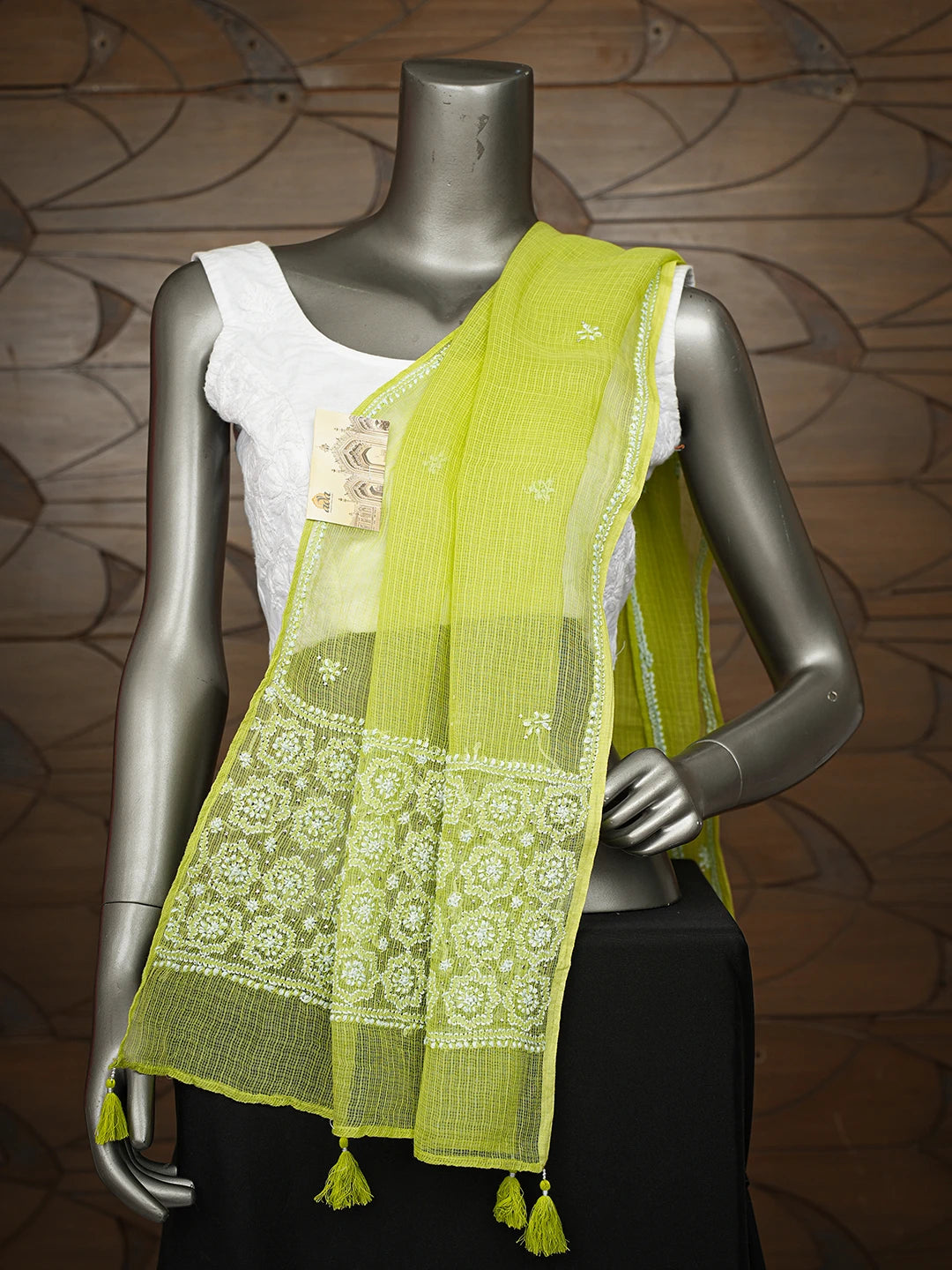 Ada Hand Embroidered Green Kota Lucknowi Chikankari Stole With Muqaish Work 01A758926