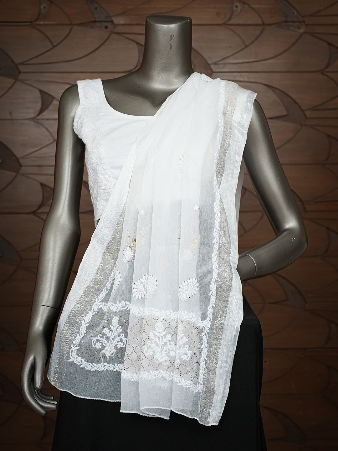 Ada Hand Embroidered White Chiffon Lucknowi Chikankari Dupatta With Mukaish Work 01A767541