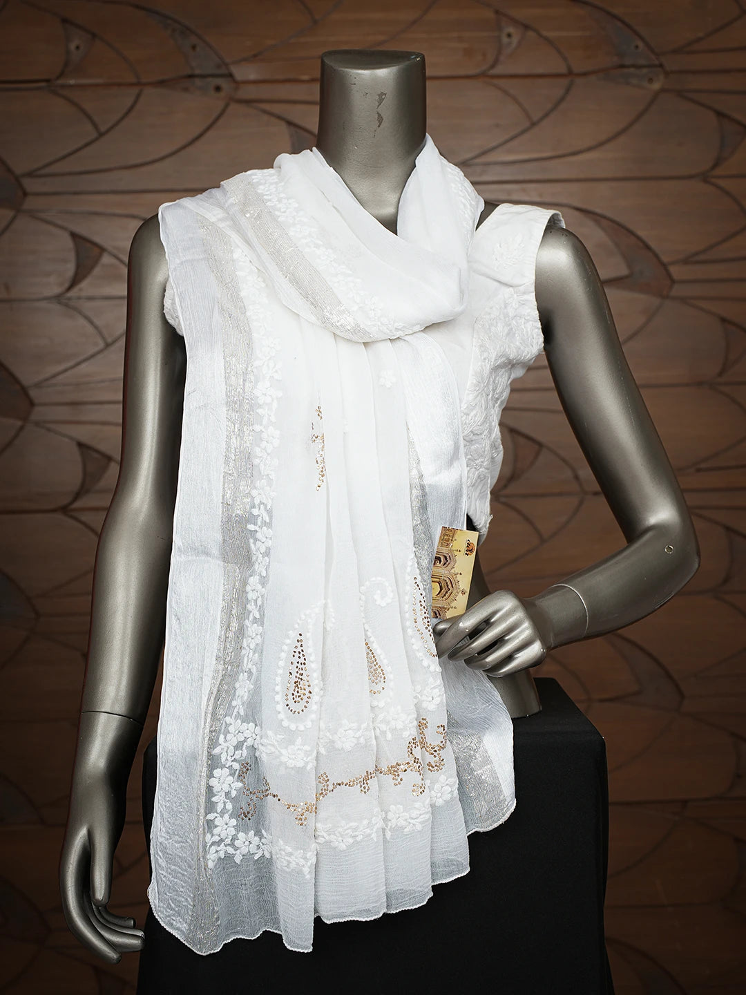 Ada Hand Embroidered White Chiffon Lucknowi Chikankari Dupatta With Mukaish Work 01A600883