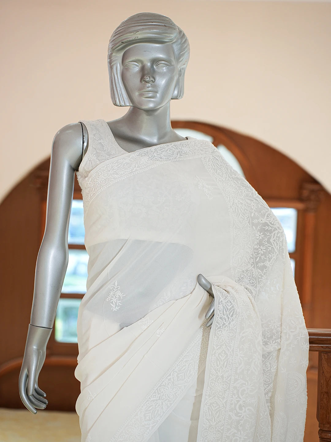 Ada Hand Embroidered White Pure Georgette Lucknowi Chikankari Saree and Blouse 01A685387