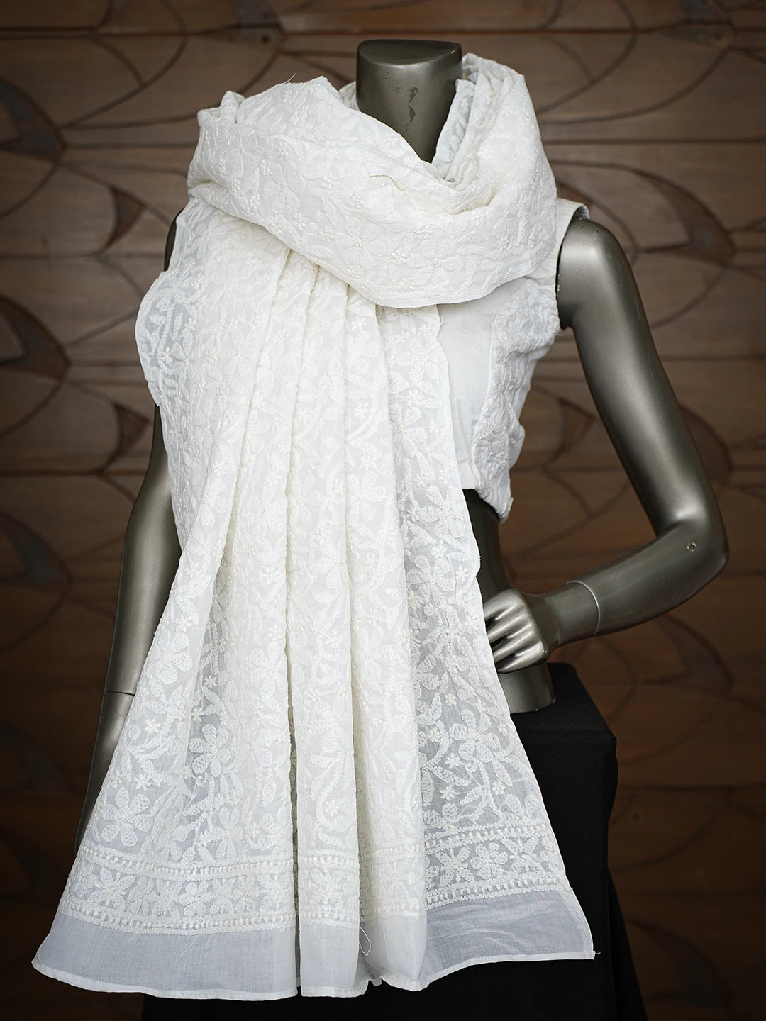 Ada Hand Embroidered White Cotton Lucknowi Chikankari Dupatta 01A793237
