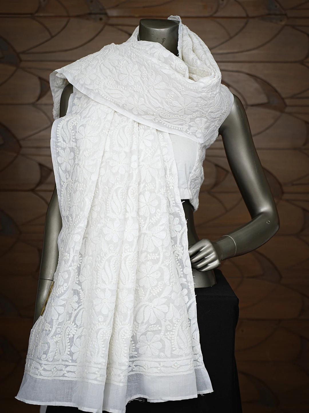 Ada Hand Embroidered White Cotton Lucknowi Chikankari Dupatta 01A793244
