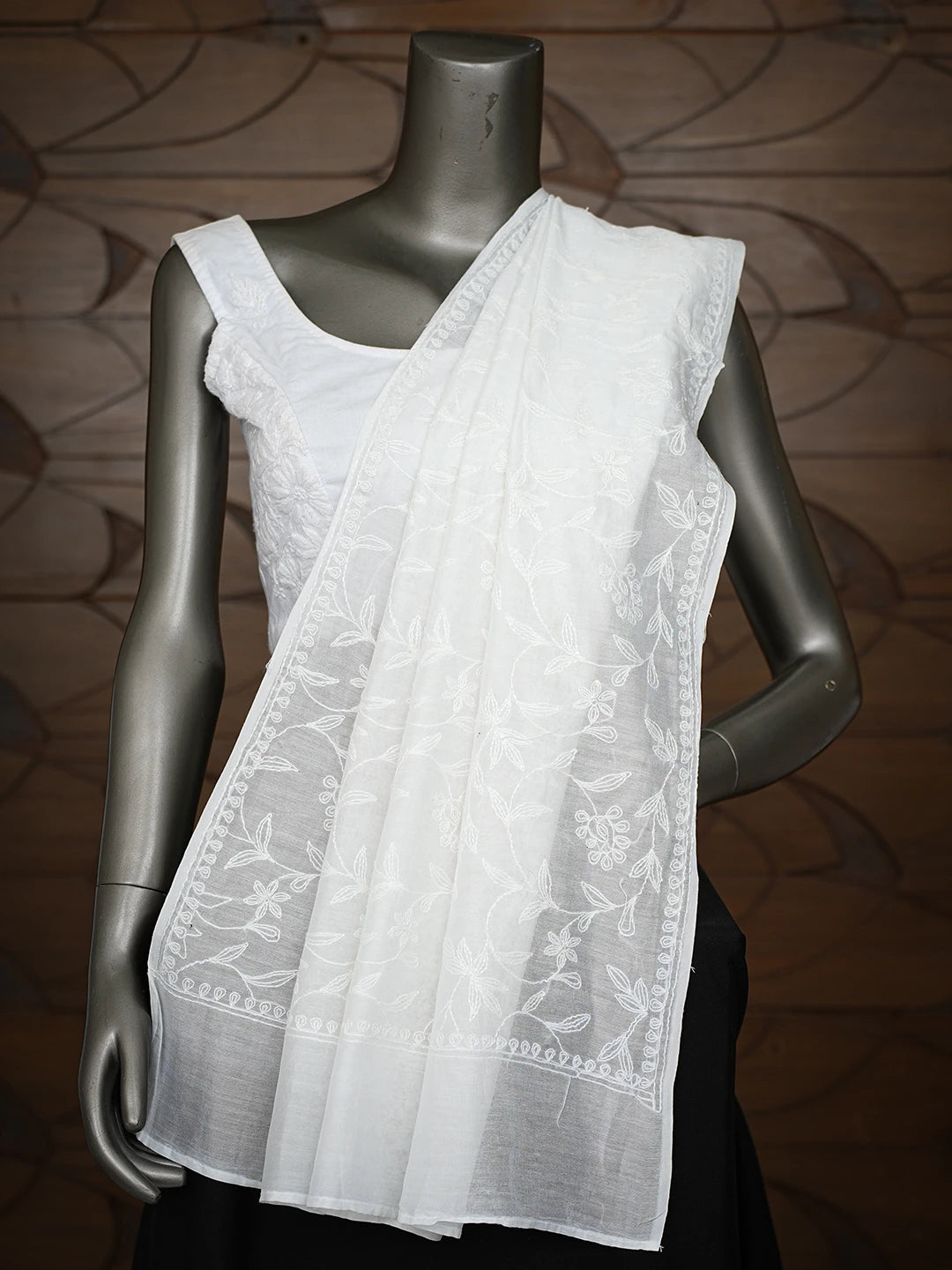 Ada Hand Embroidered White Chanderi Lucknowi Chikankari Dupatta 01A793256