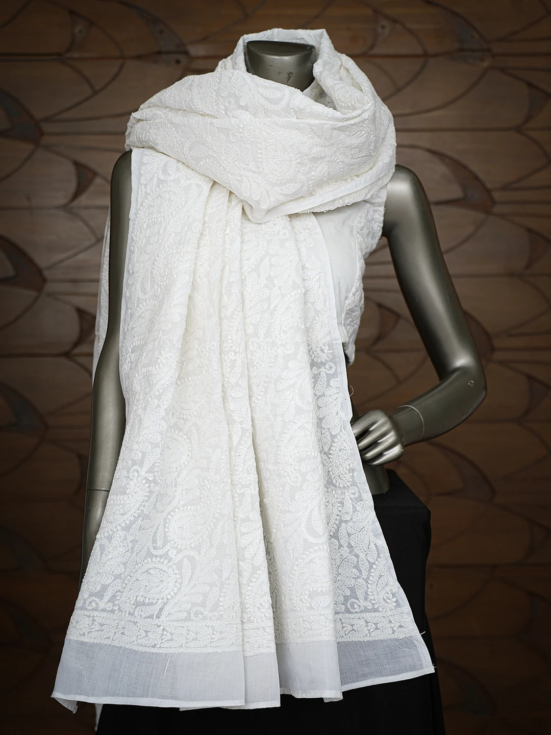Ada Hand Embroidered White Cotton Lucknowi Chikankari Dupatta 01A793240