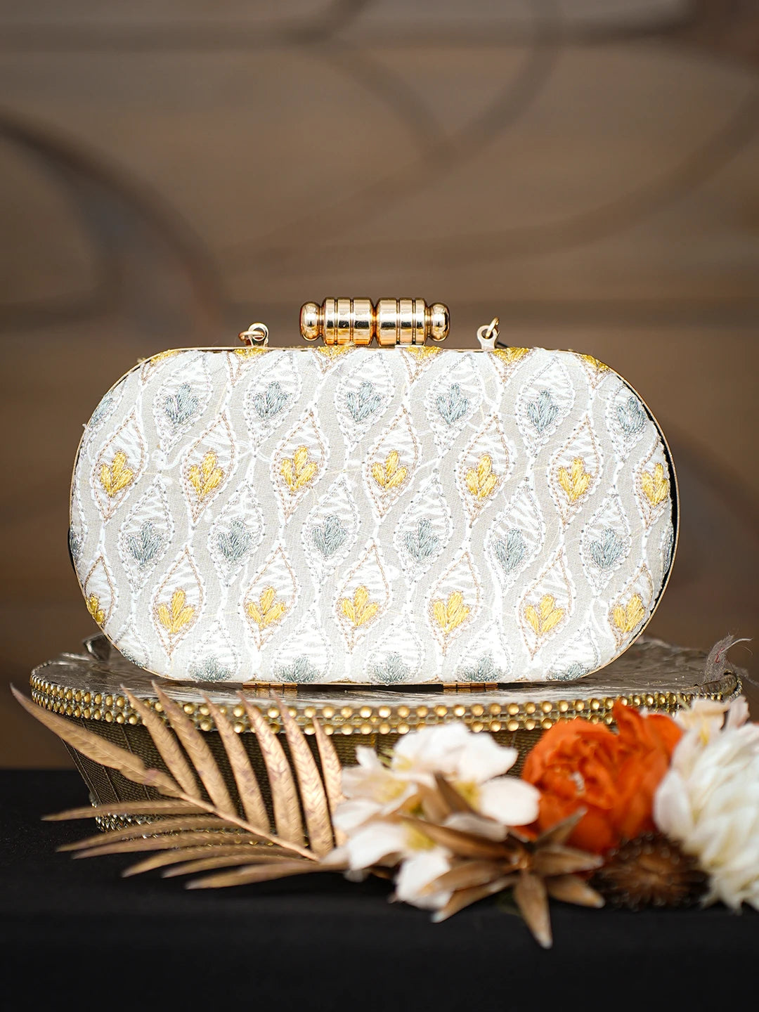 Ada Hand Embroidered Grey Pure Georgette Lucknowi Chikankari Clutch With Zari Work 01A785660