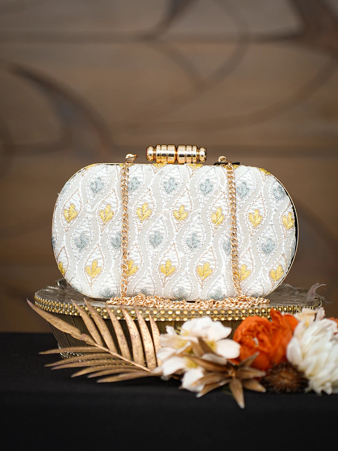 Ada Hand Embroidered Grey Pure Georgette Lucknowi Chikankari Clutch With Zari Work 01A785660