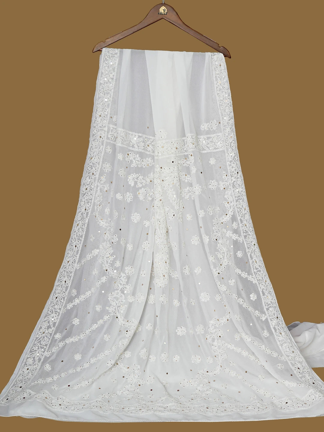 Ada Hand Embroidered White Georgette Lucknowi Chikankari Saree With Blouse With Mukaish Work 01A654111