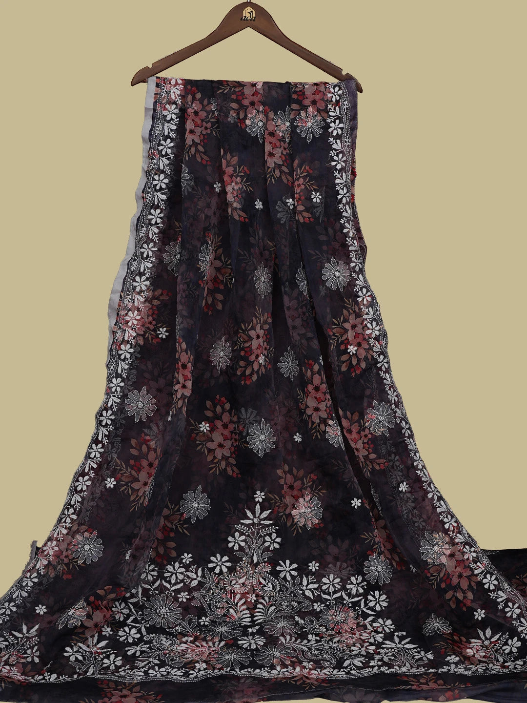Ada Hand Embroidered Navy Blue Organza Floral Print Lucknowi Chikankari Saree With Blouse 01A785385