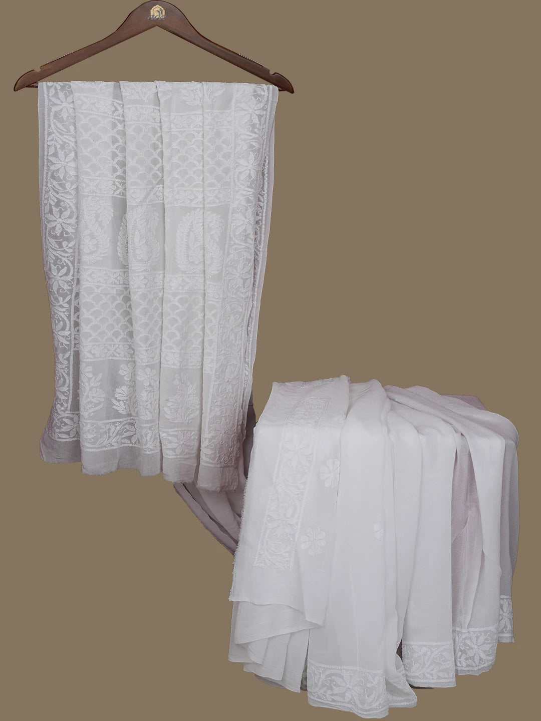 Ada Hand Embroidered White Viscose Georgette Lucknowi Chikankari Saree With Blouse 01A785292