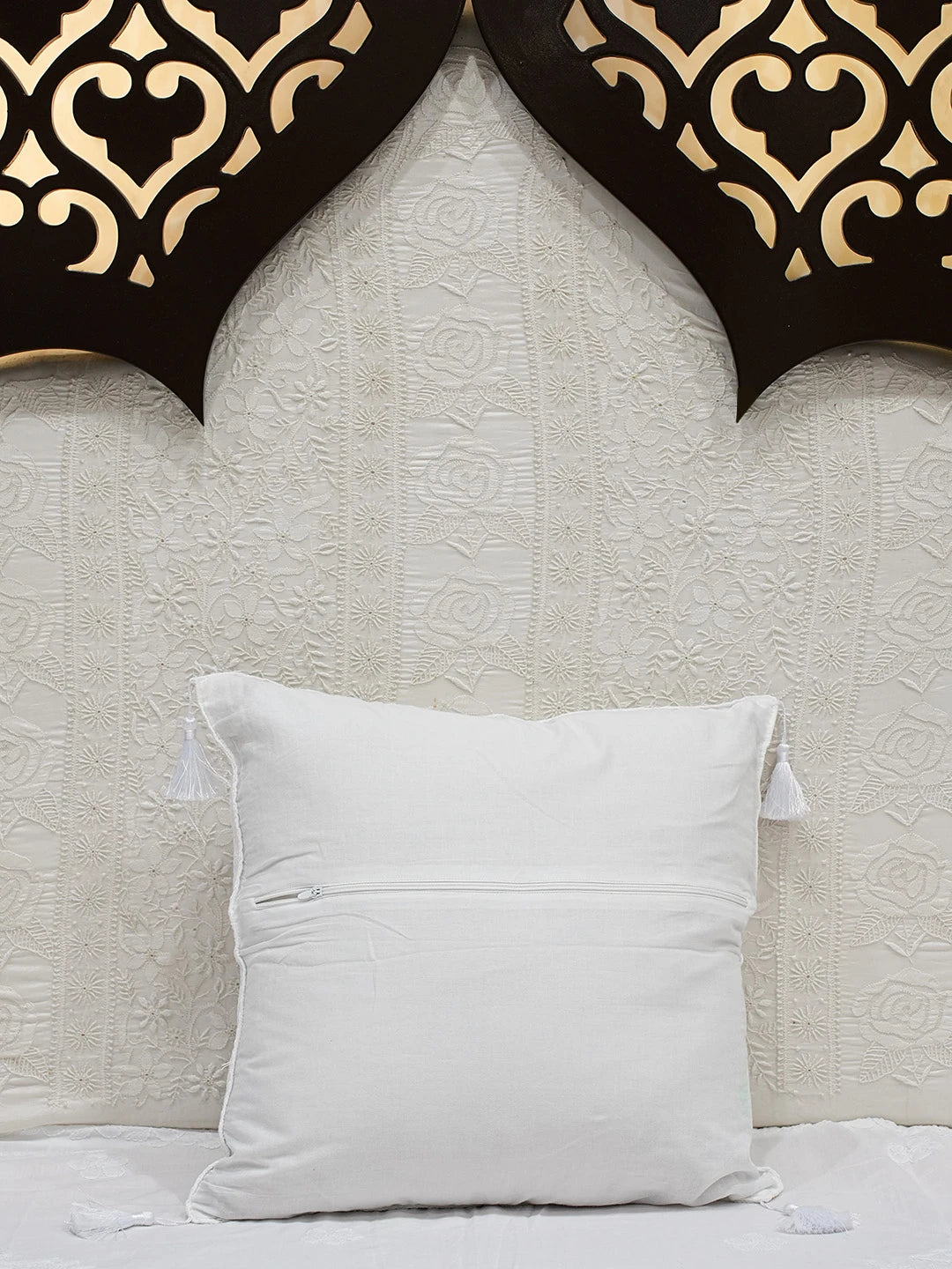 Ada Hand Embroidered White Cotton Lucknowi Chikankari Cushion Cover 01A752297