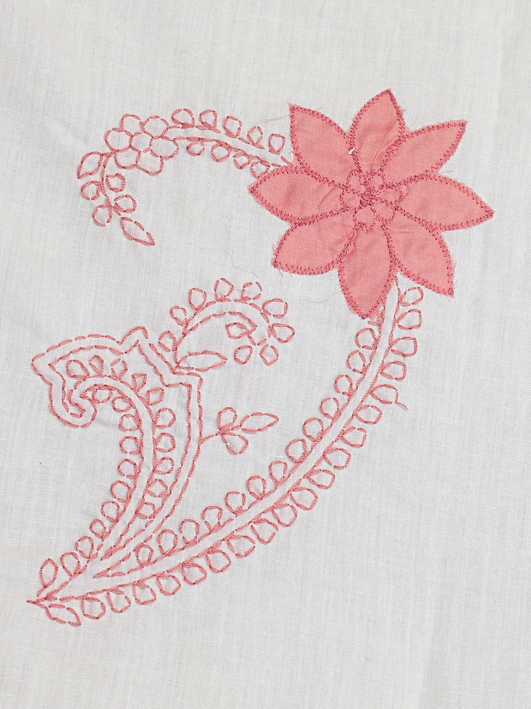 Ada Hand Embroidered White Cotton Lucknowi Chikankari Bed Sheet With Pillow Cover Set 01A751478