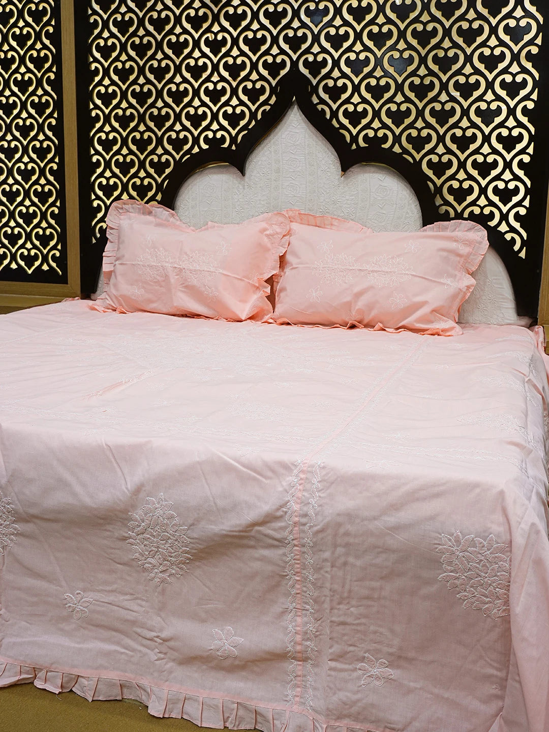 Ada Hand Embroidered Peachy Pink Cotton Lucknowi Chikankari Bed Sheet With Pillow Cover Set 01A785772