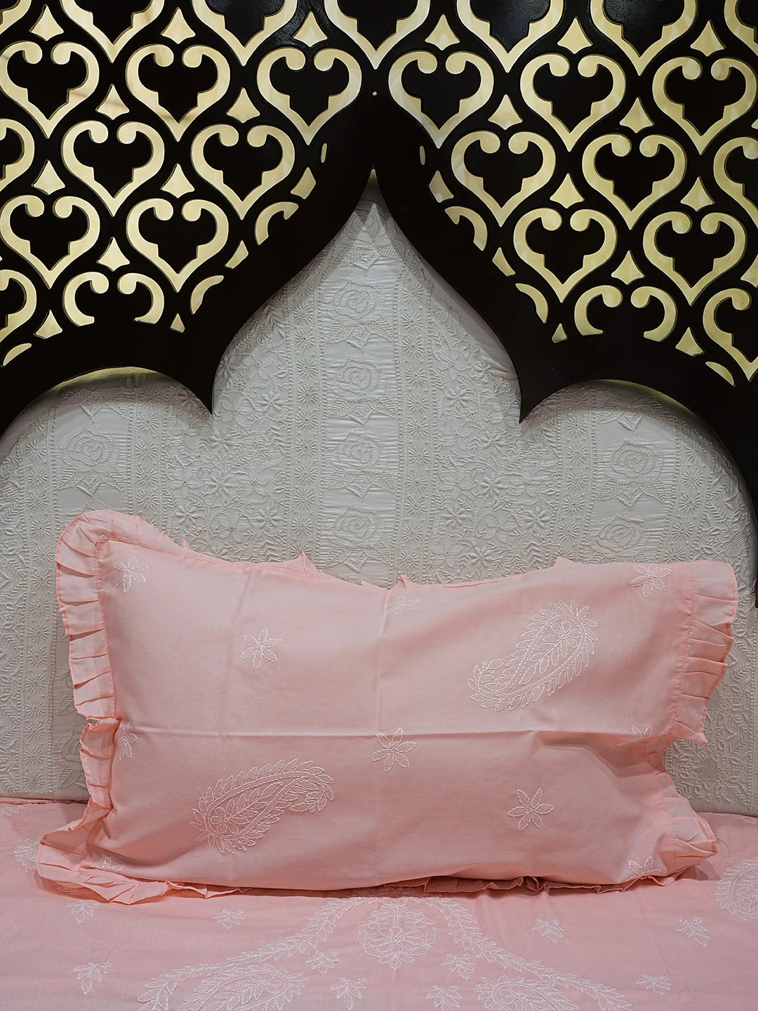 Ada Hand Embroidered Peach Cotton Lucknowi Chikankari Bed Sheet With Pillow Cover Set 01A757557