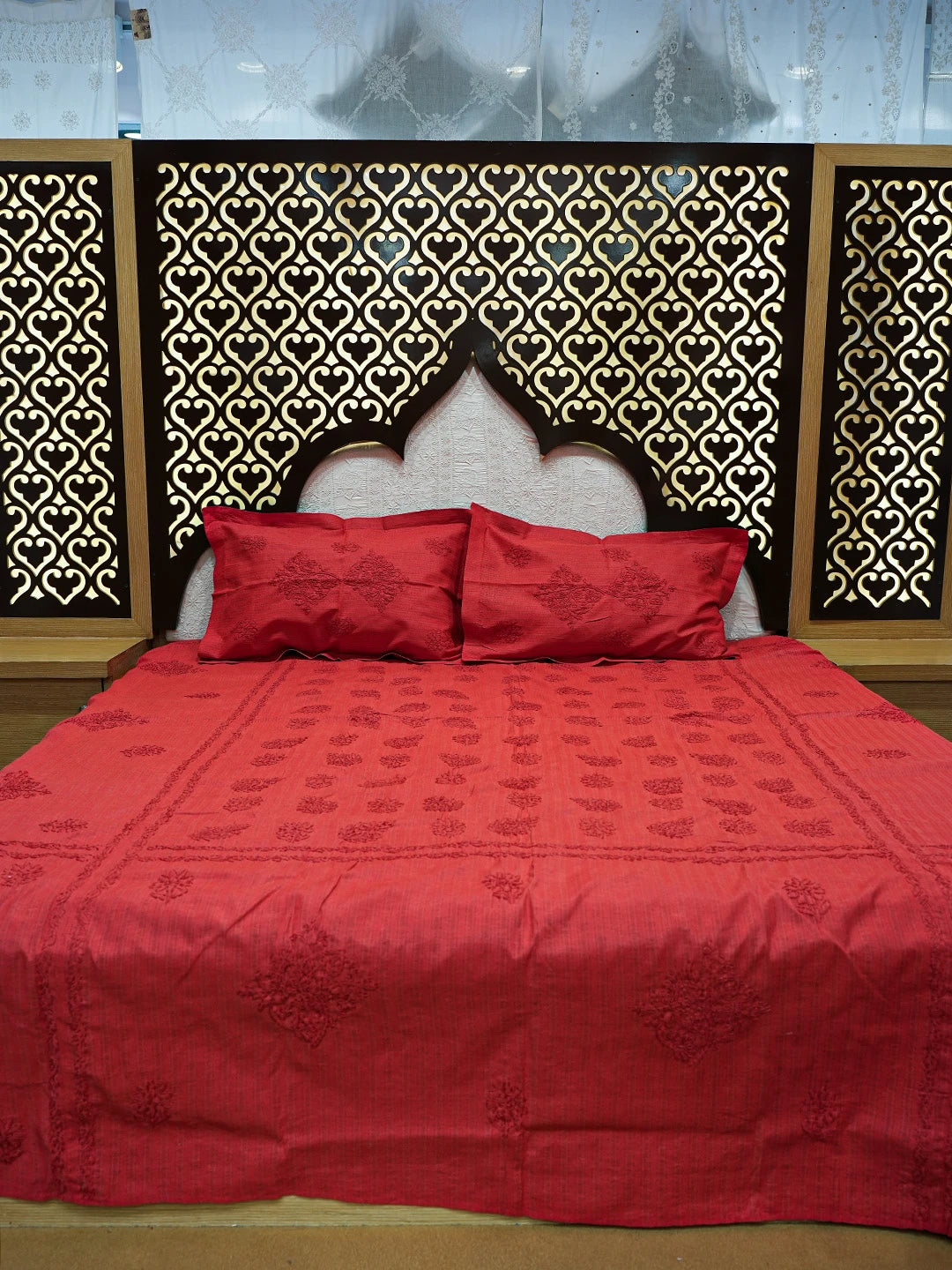 Ada Hand Embroidered Red Cotton Lucknowi Chikankari Bed Sheet With Pillow Cover Set 01A800411