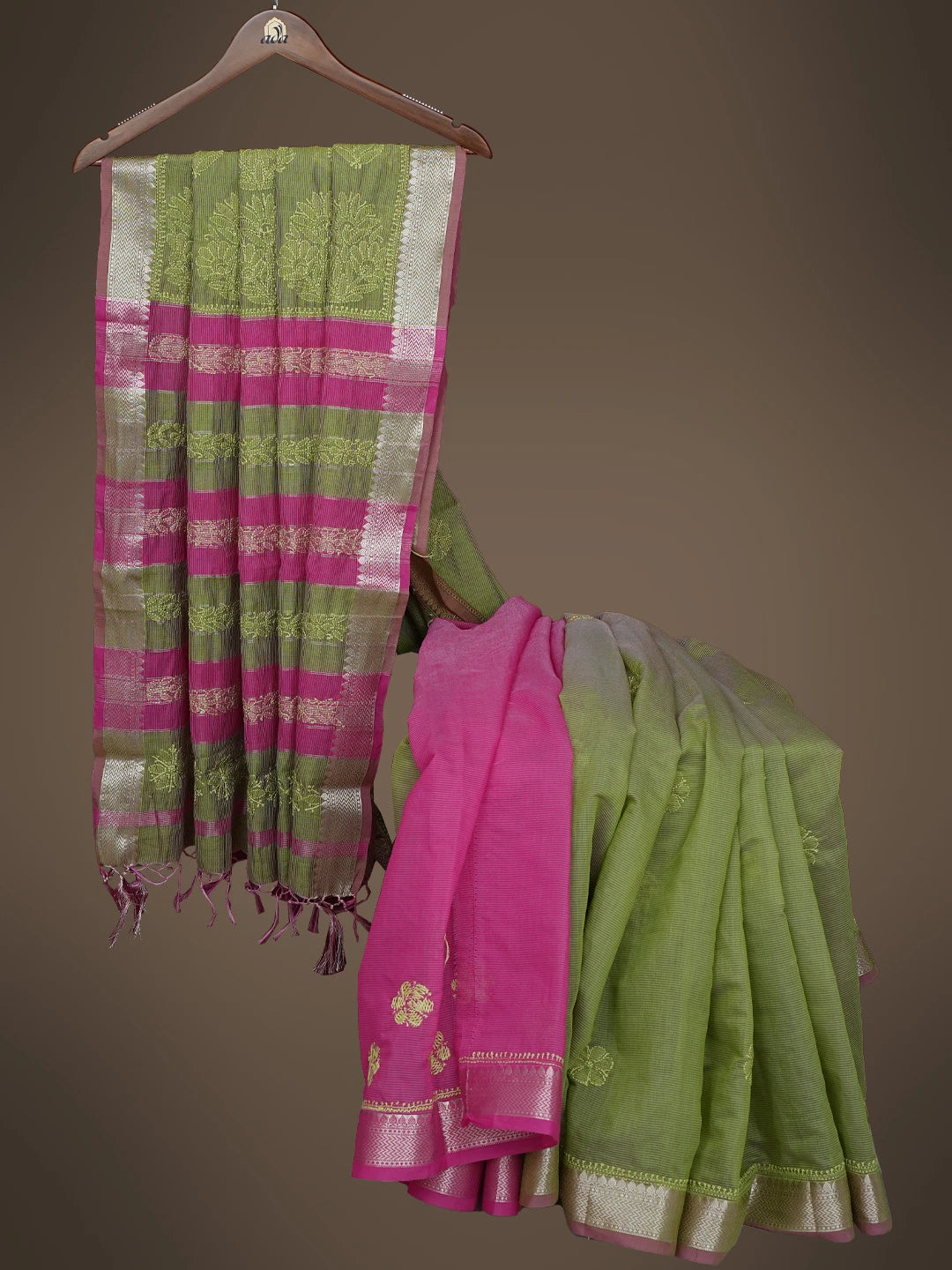 Ada Hand Embroidered Green Kota Chanderi Lucknowi Chikankari Saree With Blouse 01A798662