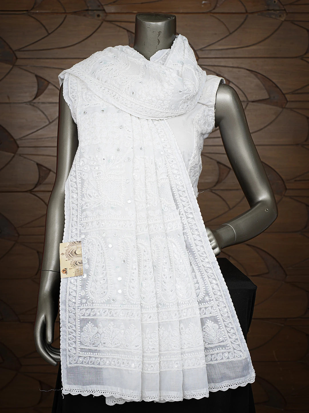 Ada Hand Embroidered White Cotton Lucknowi Chikankari Dupatta With Mirror Work 01A599753