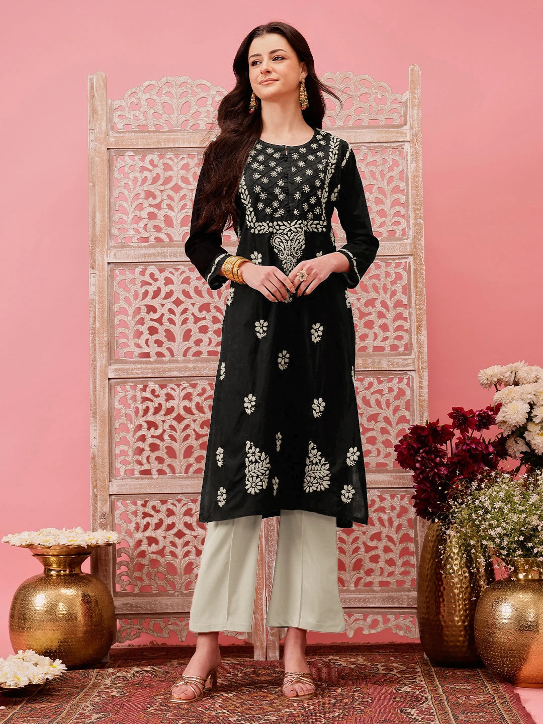 Ada Hand Embroidered Black Cotton Lucknowi Chikankari Straight Kurta A411772