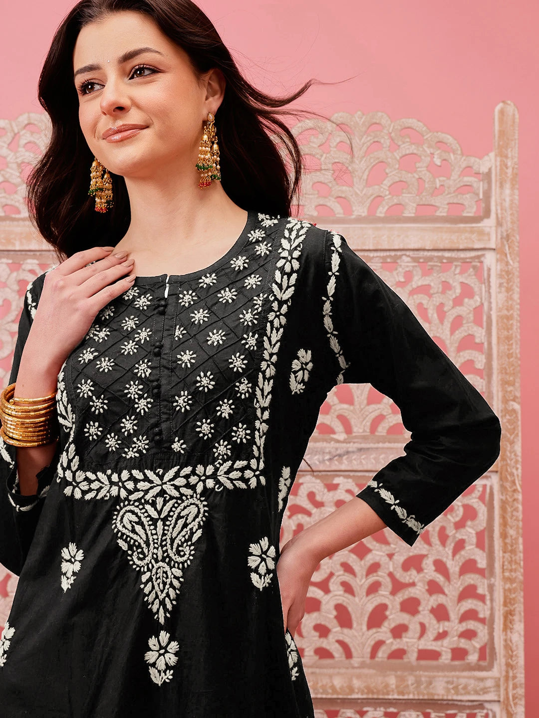 Ada Hand Embroidered Black Cotton Lucknowi Chikankari Straight Kurta A411772