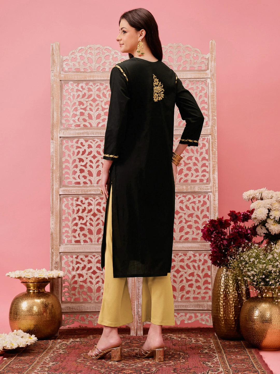 Ada Hand Embroidered Black Cotton Lucknowi Chikankari Straight Kurta A411773