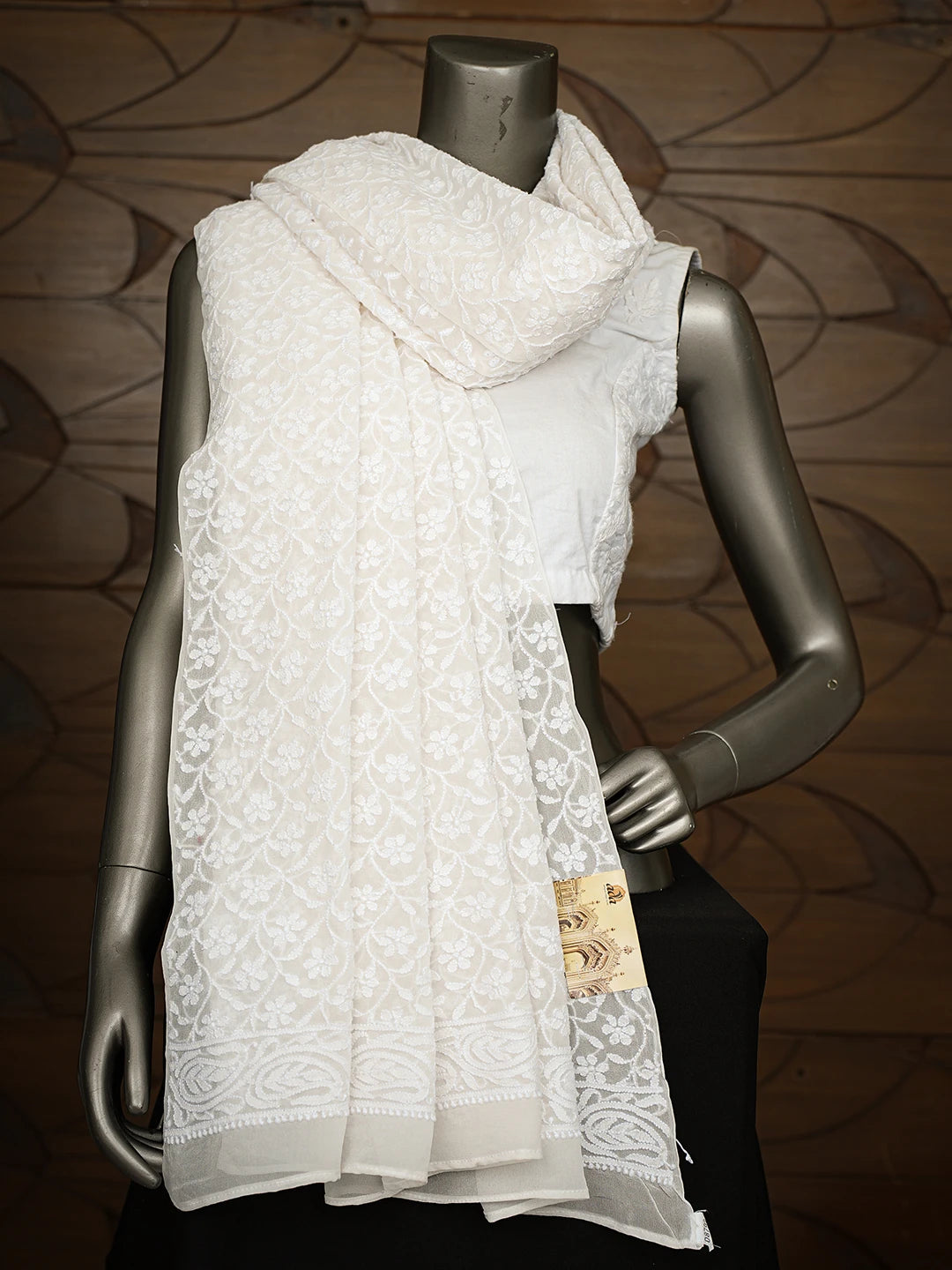 Ada Hand Embroidered White Pure Georgette Lucknowi Chikankari Dupatta 01A766634