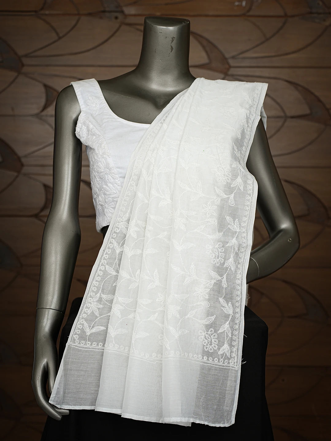 Ada Hand Embroidered White Chanderi Lucknowi Chikankari Dupatta 01A793253