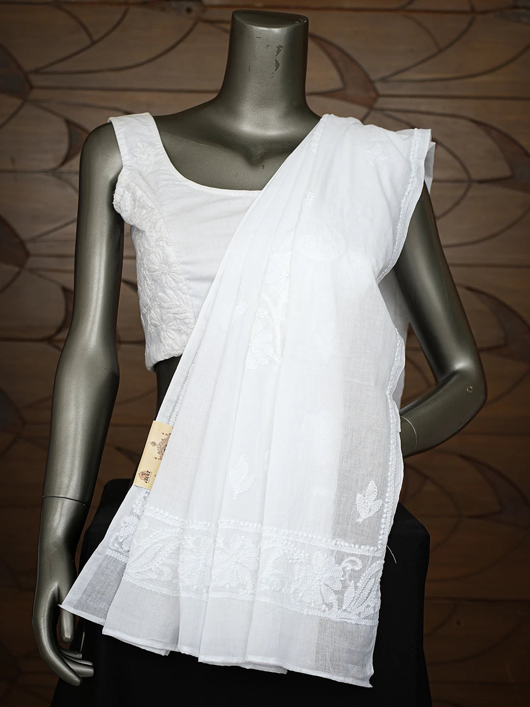 Ada Hand Embroidered White Cotton Lucknowi Chikankari Dupatta 01A792833
