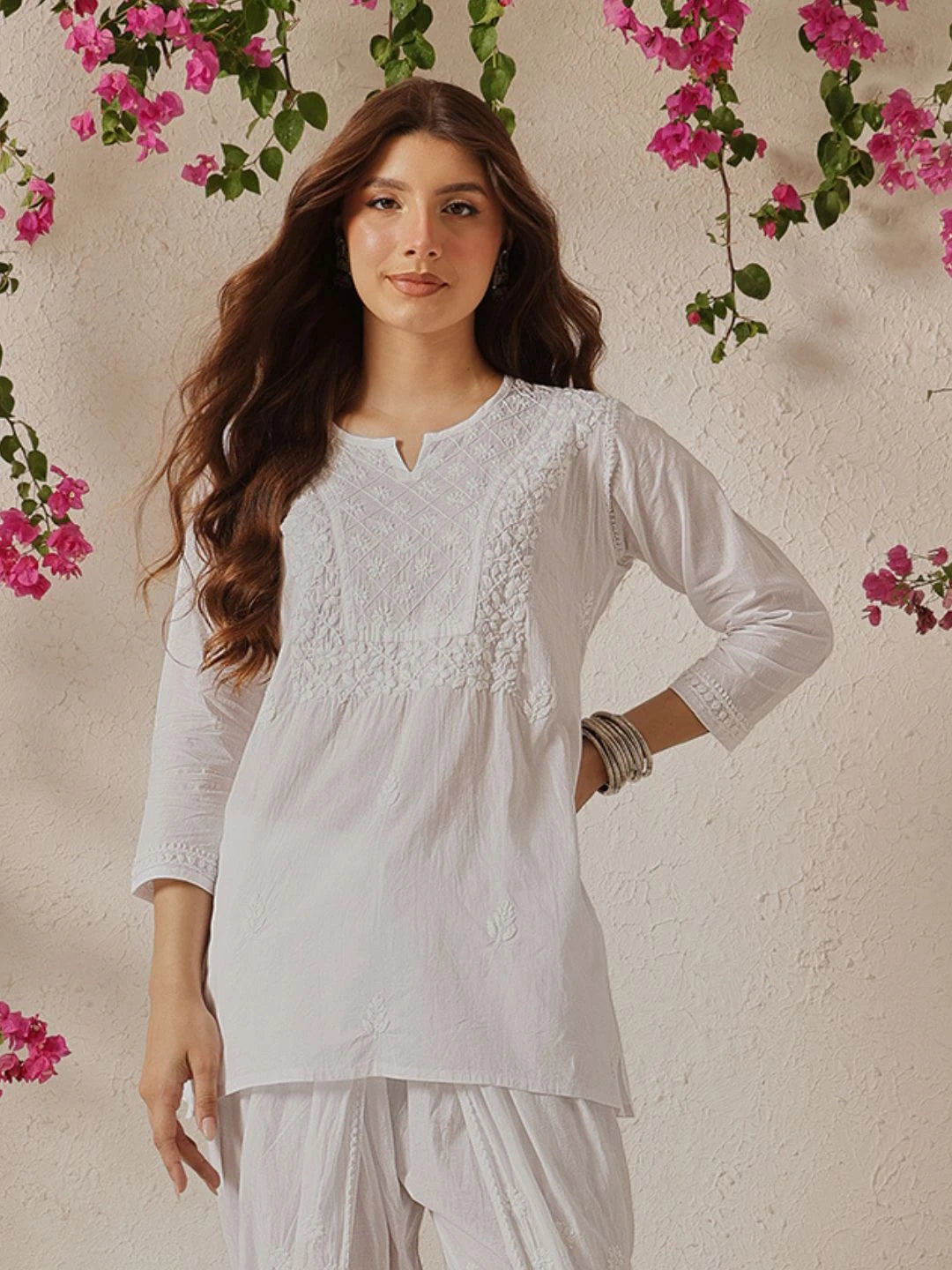 Ada Hand Embroidered White Cotton Lucknowi Chikankari Kurti A911364