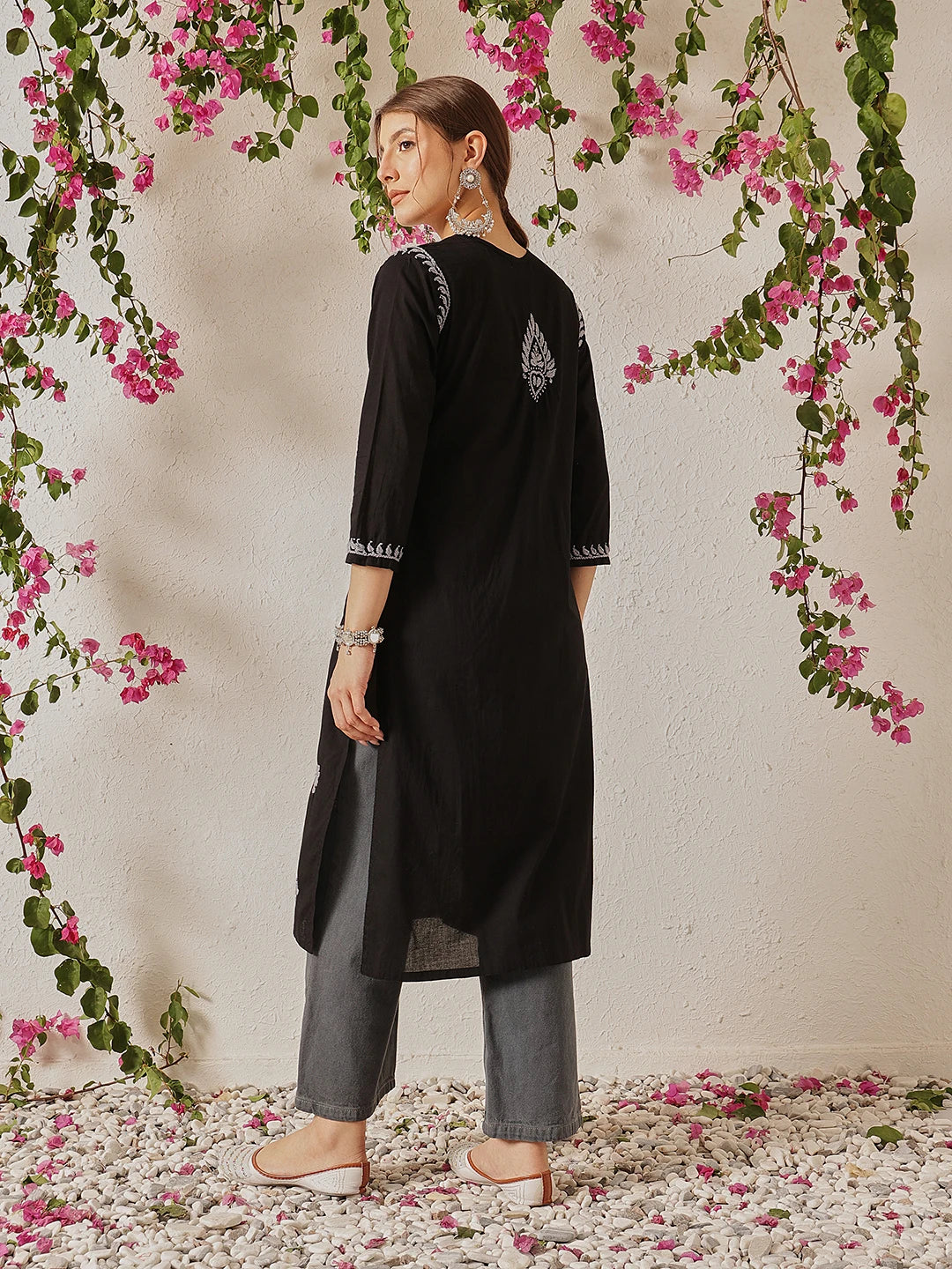 Ada Hand Embroidered Black Cotton Lucknowi Chikankari Straight Kurta A411770