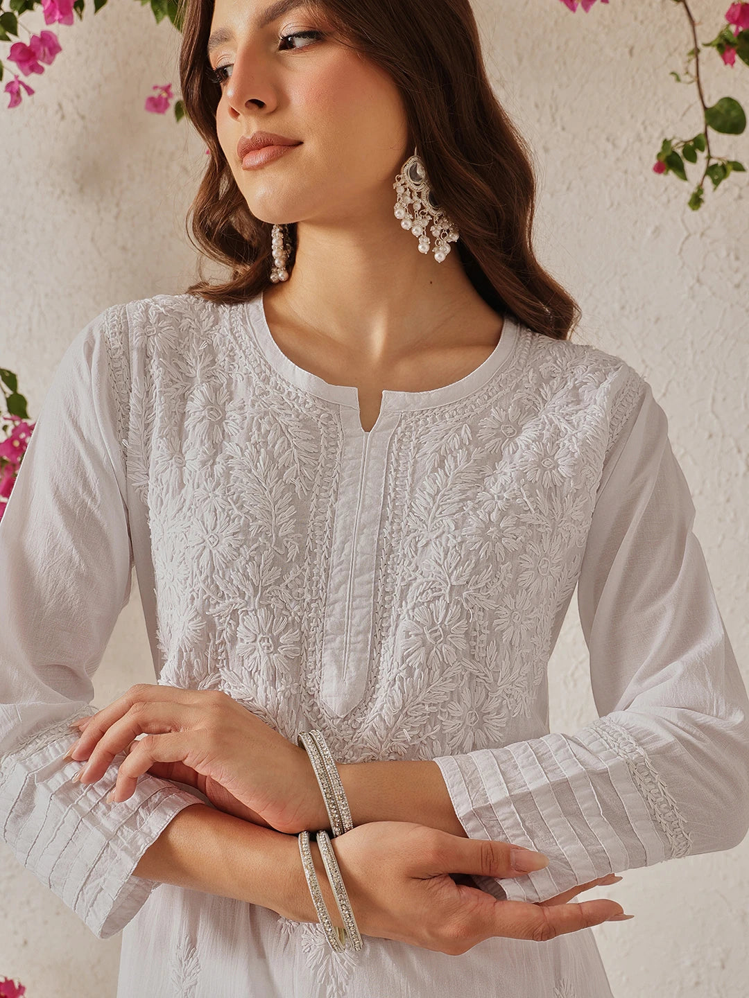 Ada Hand Embroidered White Cotton Lucknowi Chikankari Co-Ord Set A811325