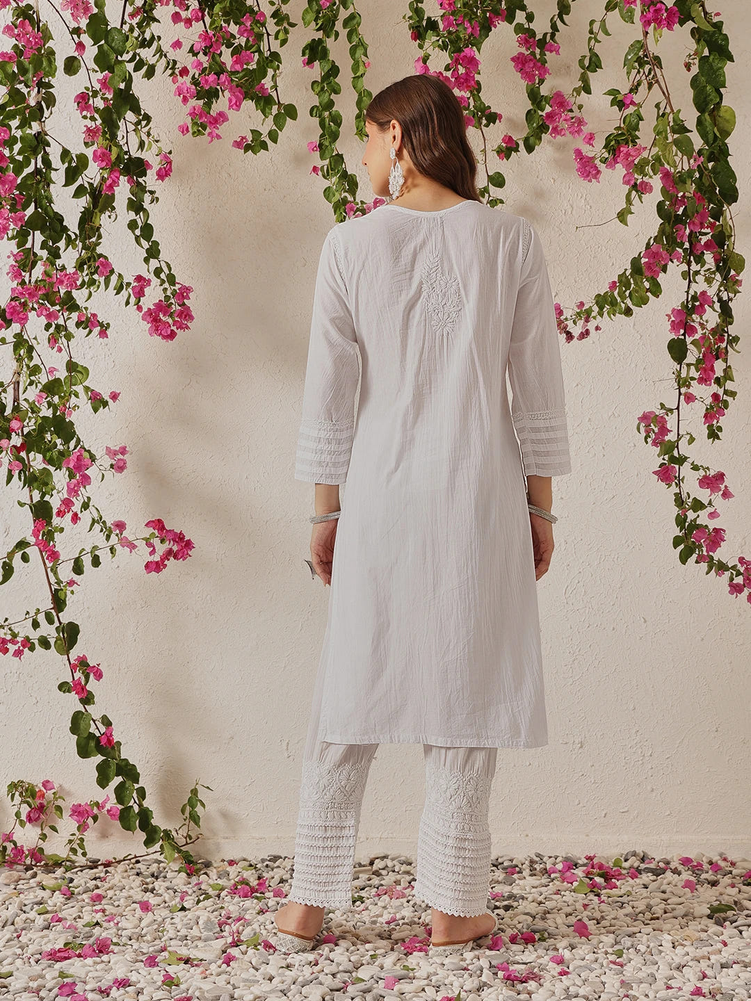 Ada Hand Embroidered White Cotton Lucknowi Chikankari Co-Ord Set A811325