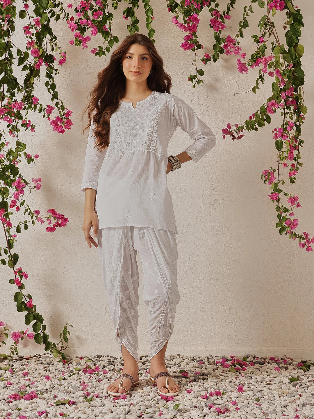 Ada Hand Embroidered White Cotton Lucknowi Chikankari Co-Ord Set A811329._1