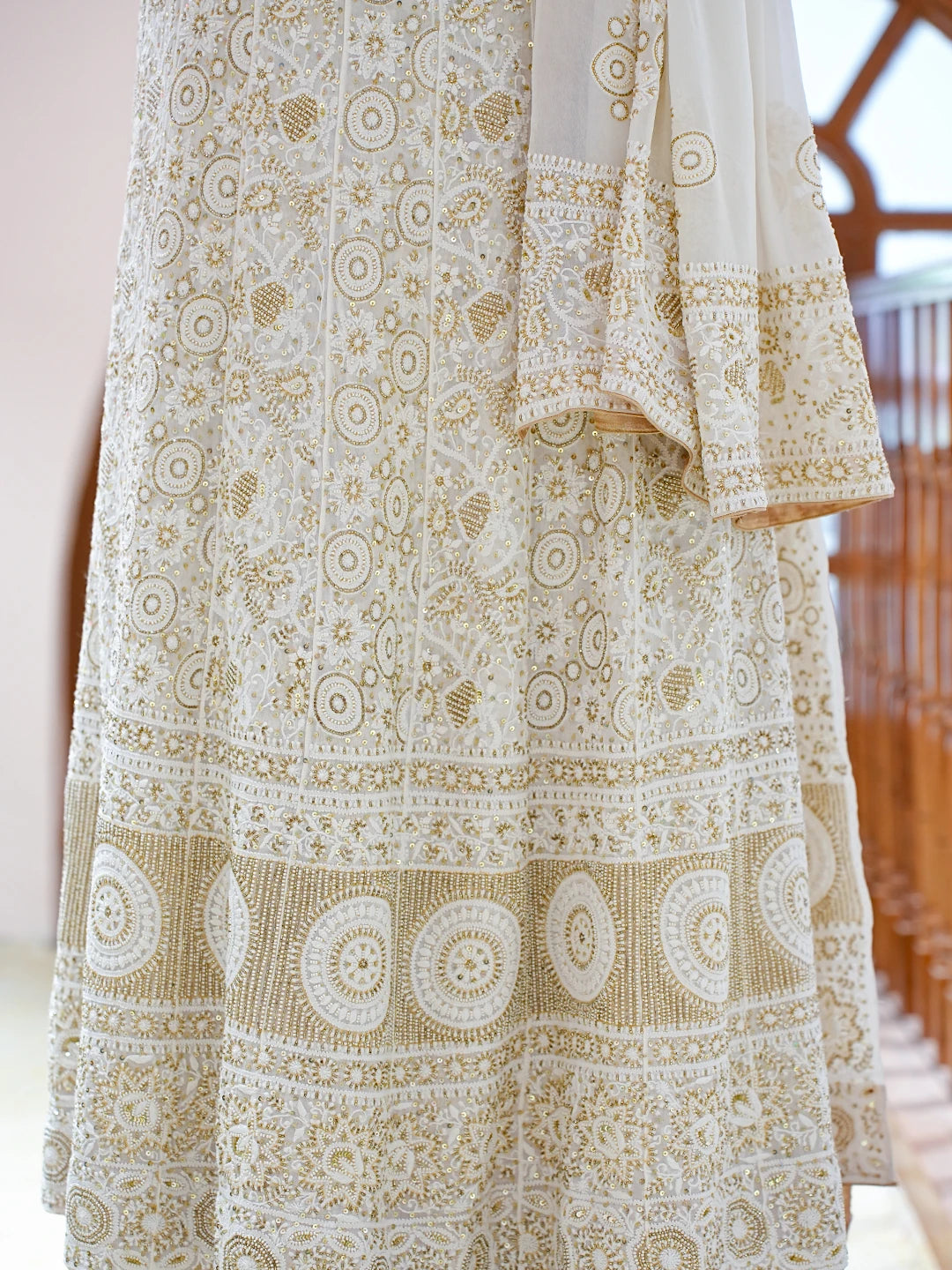 Ada Hand Embroidered White Pure Georgette Lucknowi Chikankari Semi-Stitched Anarkali Kurta Dupatta Set With Cutdana Work 01A538828