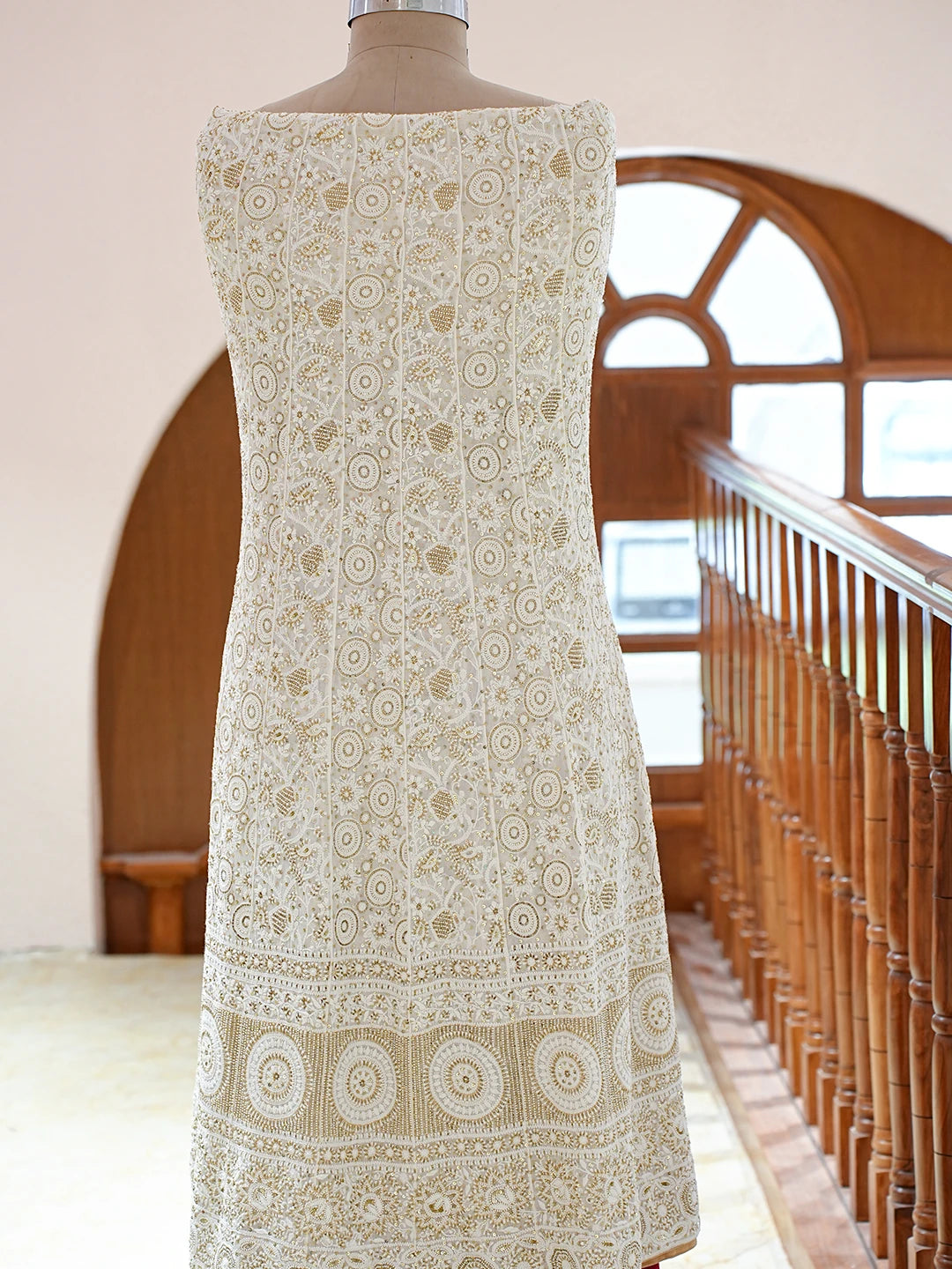 Ada Hand Embroidered White Pure Georgette Lucknowi Chikankari Semi-Stitched Anarkali Kurta Dupatta Set With Cutdana Work 01A538828