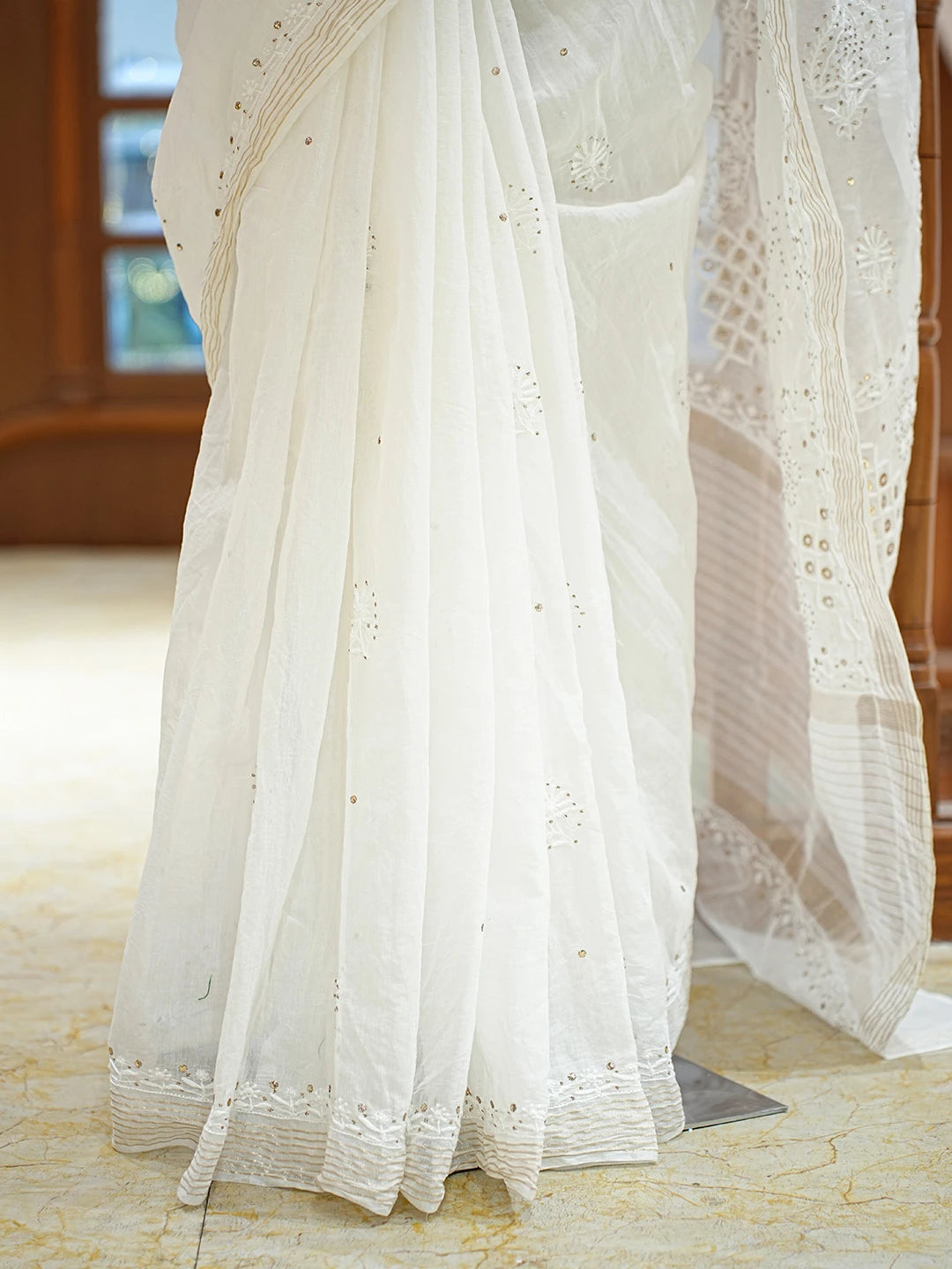 Ada Hand Embroidered White Chanderi Lucknowi Chikankari Saree With Blouse With Mukaish Work 01A787738
