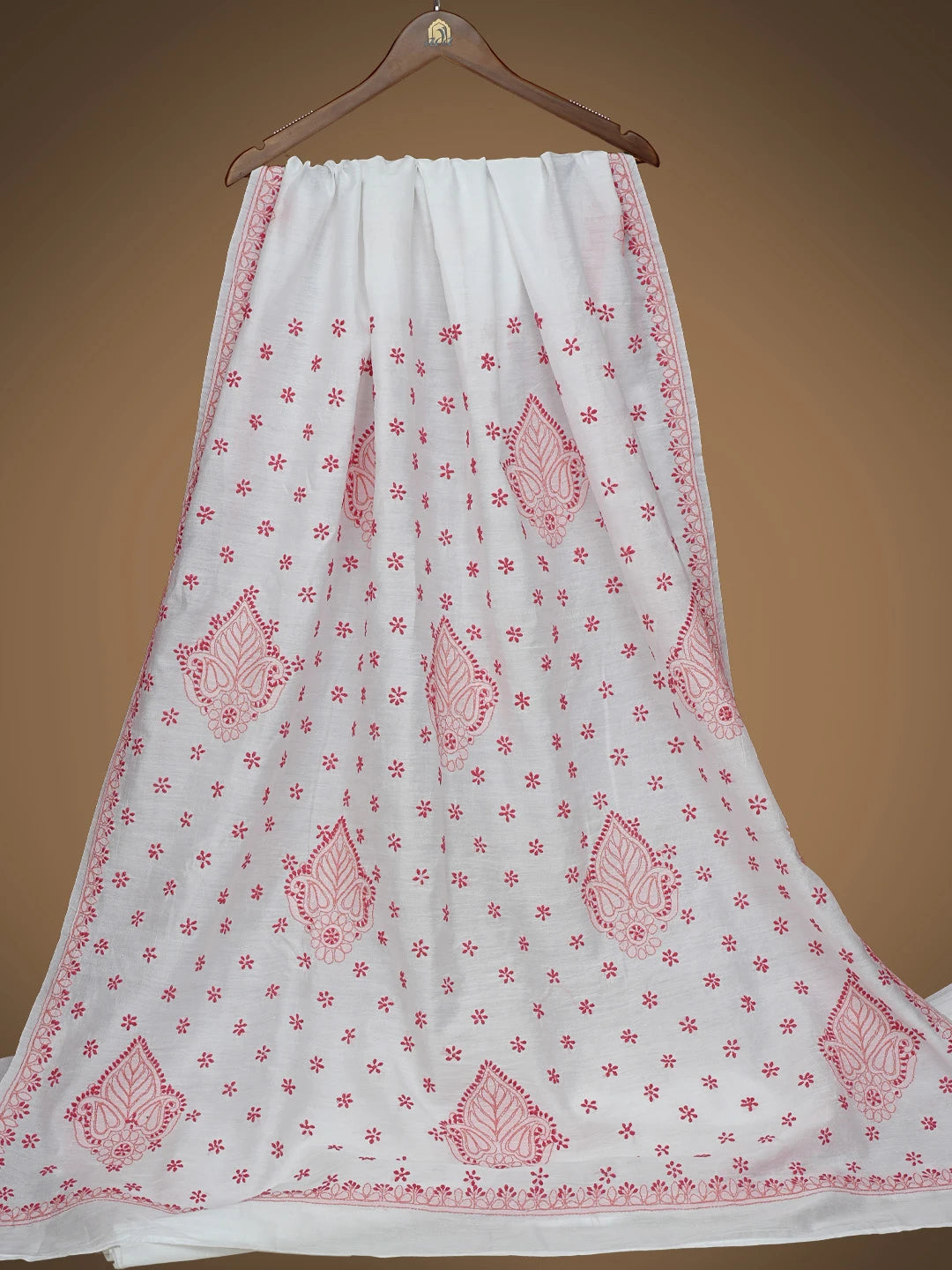 Ada Hand Embroidered White Cotton Lucknowi Chikankari Saree With Blouse 01A821769