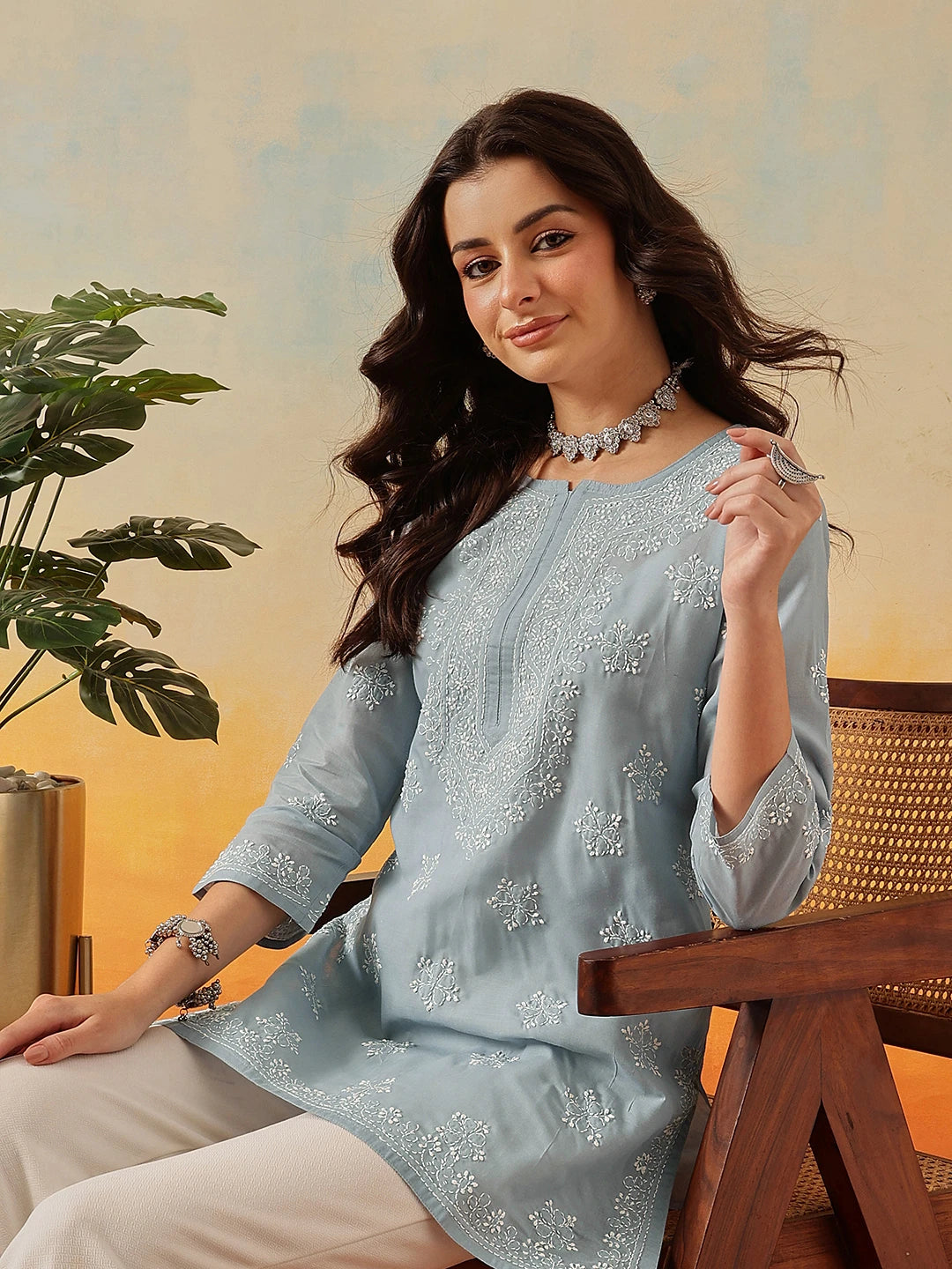 Ada Hand Embroidered Grey Cotton Lucknowi Chikankari Short Kurti A911326